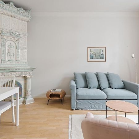 Wehost Fabulous 2Br In Prestigious Punavuori @Iso Roobertinkatu 26 هلسنكي المظهر الخارجي الصورة