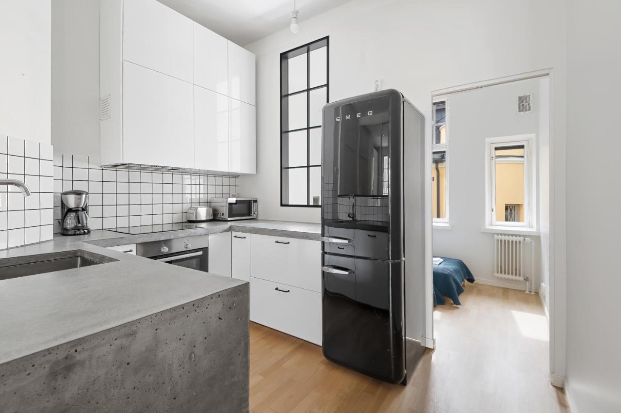 Wehost Fabulous 2Br In Prestigious Punavuori @Iso Roobertinkatu 26 هلسنكي المظهر الخارجي الصورة